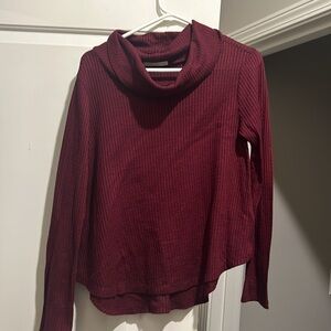 Maroon sweater